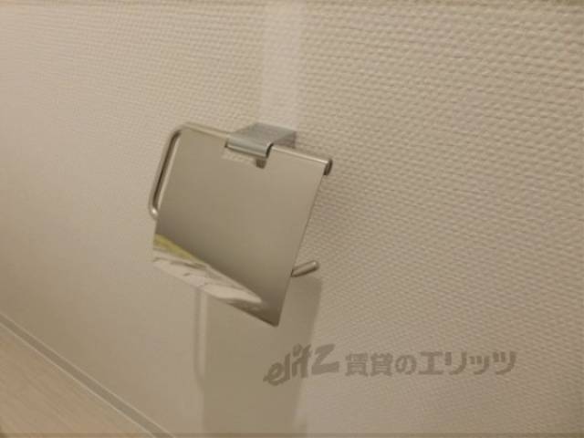 トイレ　ペーパーホルダー