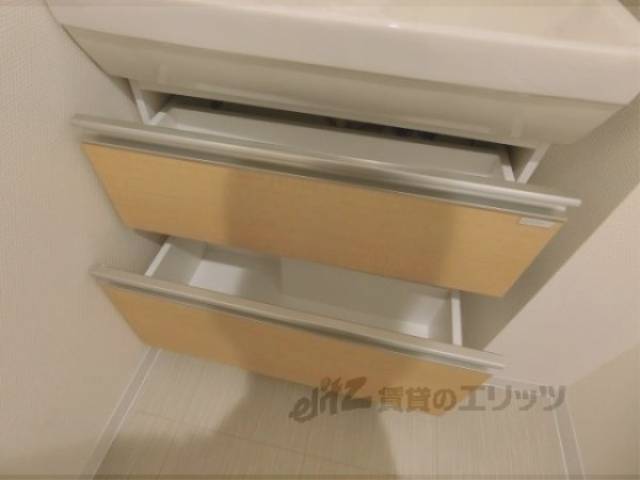 洗面所　収納