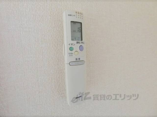 エアコン　リモコン