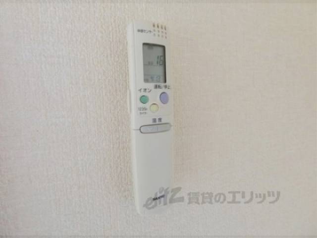 エアコン　リモコン