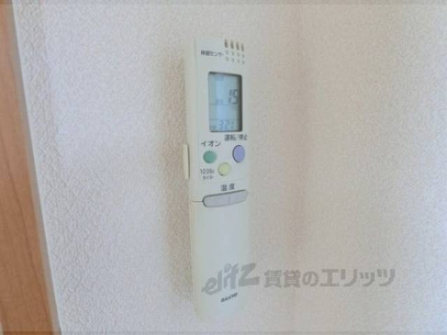 エアコン　リモコン