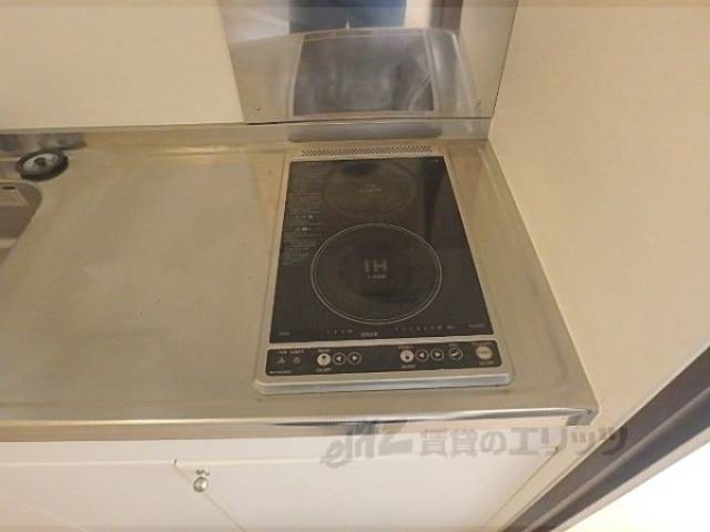 キッチン　コンロ