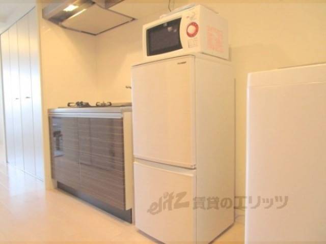 冷蔵庫置場　冷蔵庫・電子レンジ
