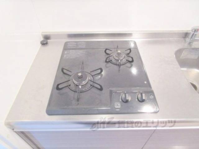 キッチン　ガス2口コンロ