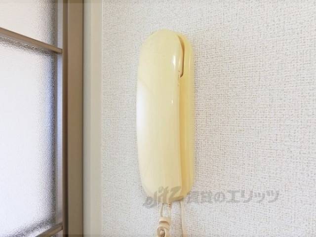 インターホン