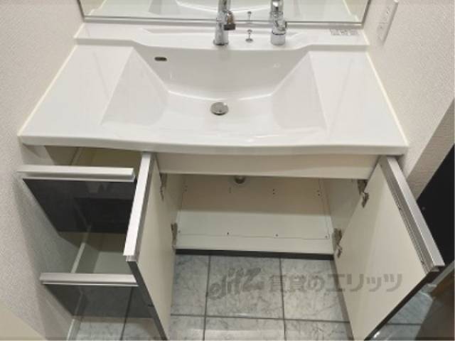 収納　洗面所収納