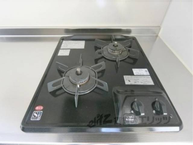 キッチン　ガス2口コンロ