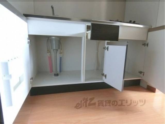 キッチン　キッチン下部収納