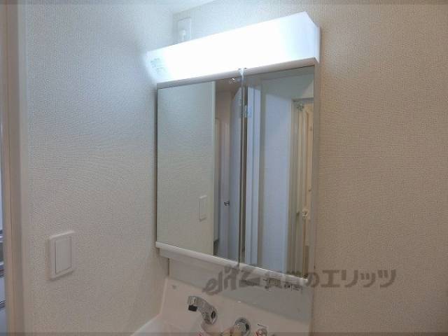 洗面所　独立洗面台