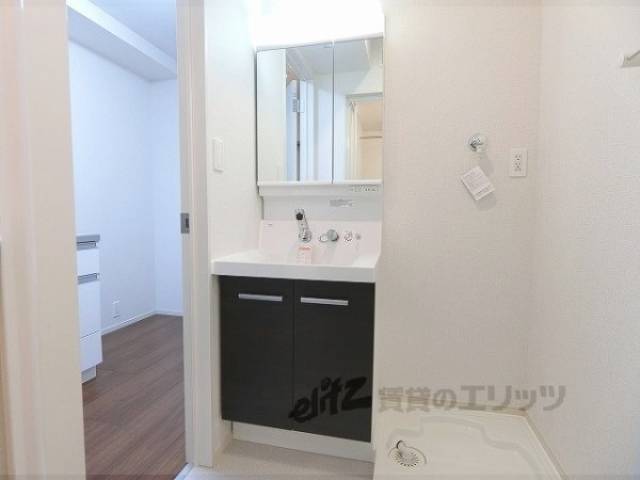 洗面所　独立洗面台