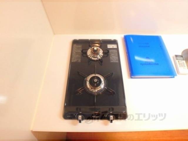 キッチン　二口コンロ