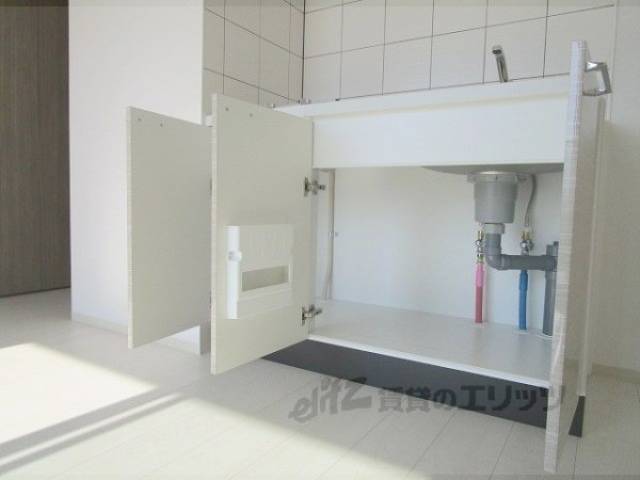 キッチン　キッチン下部収納