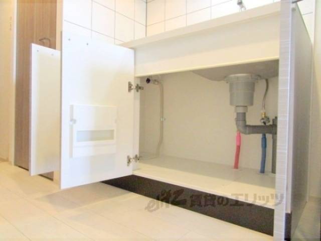 キッチン　キッチン下部収納