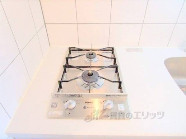キッチン　ガス2口コンロ
