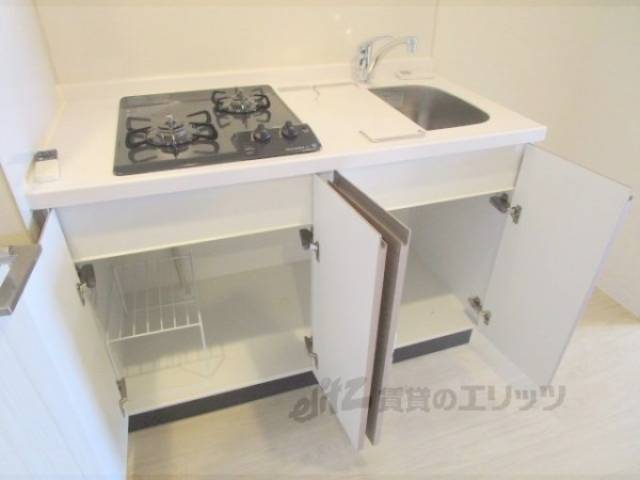 キッチン　キッチン下部収納