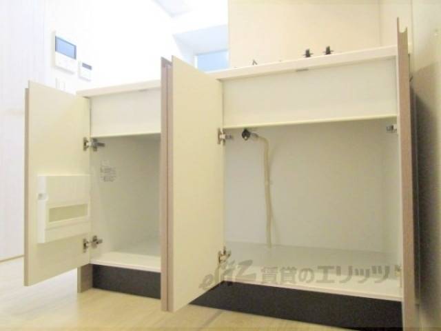 キッチン　キッチン下部収納