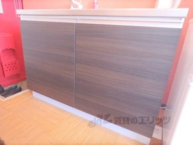 キッチン　下部収納　下部収納