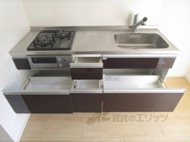 キッチン　収納