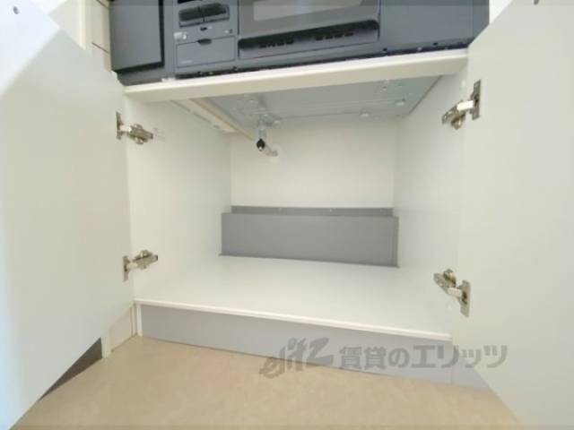 キッチン　収納