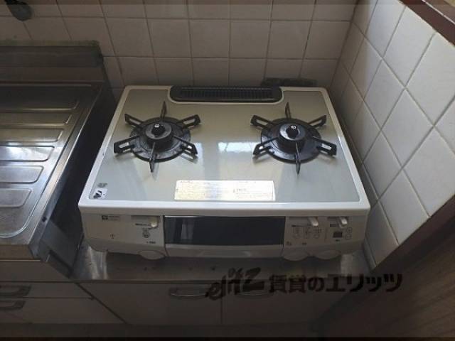 キッチン　コンロ