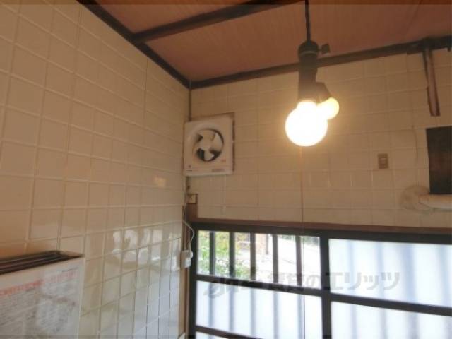 キッチン　換気扇