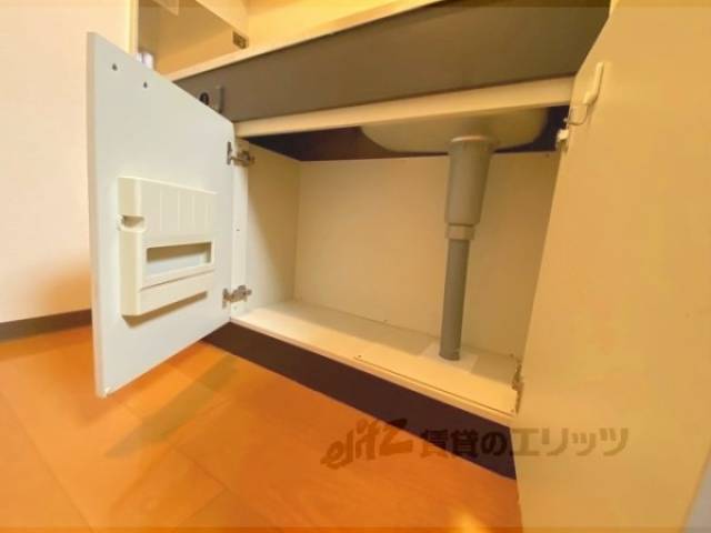 キッチン　下部収納