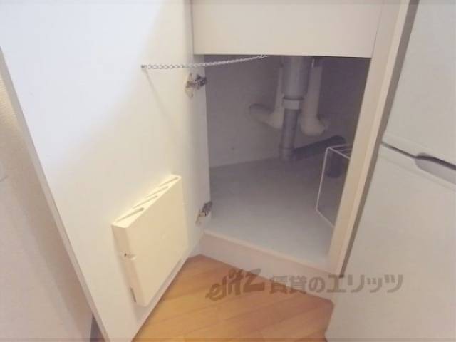 キッチン　キッチン下部収納