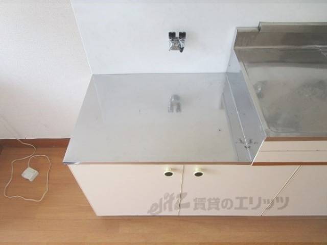 キッチン　コンロ置場