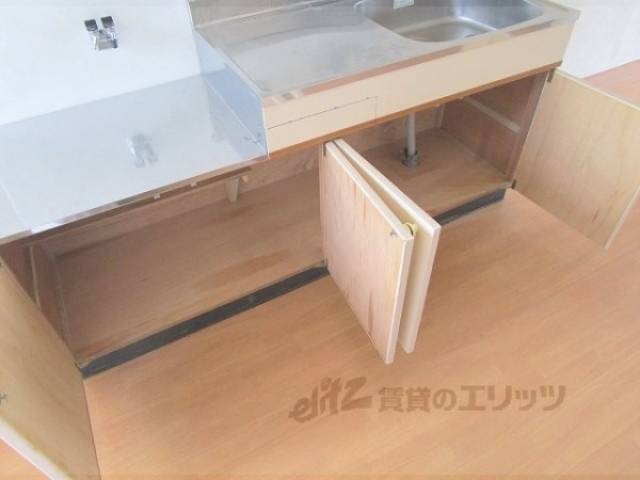 キッチン　収納