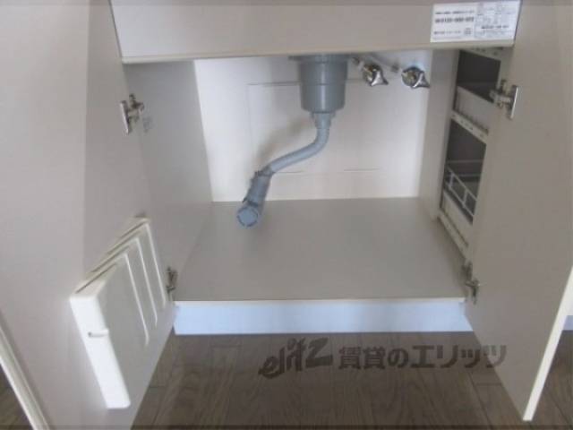 キッチン　収納