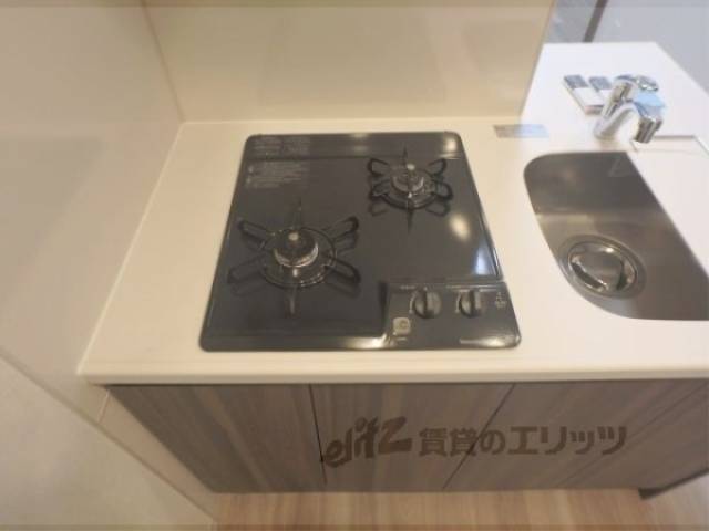 キッチン　ガス2口コンロ