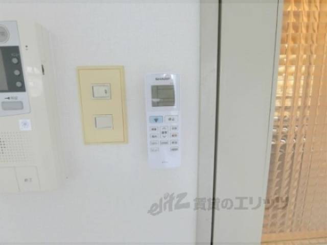 エアコンリモコン