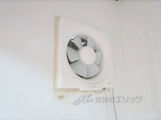 キッチン　換気扇