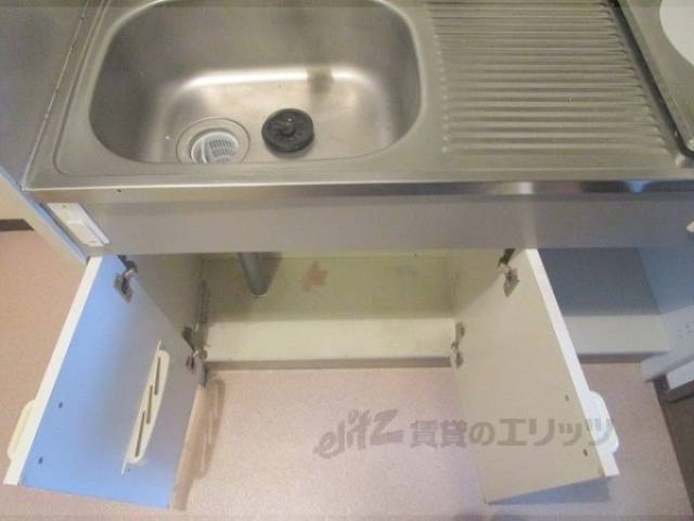 キッチン　収納