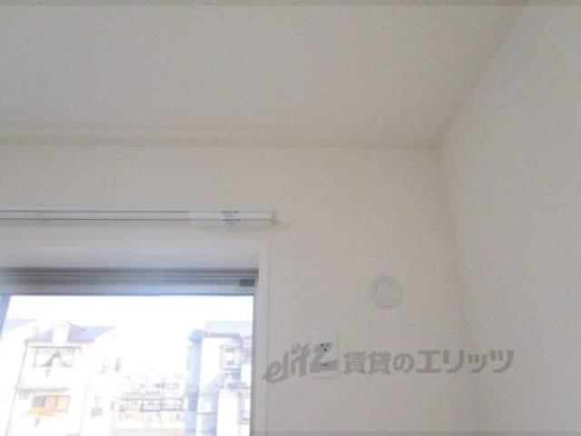 エアコン　設置場所