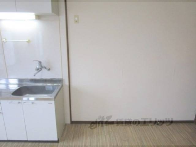 冷蔵庫置場