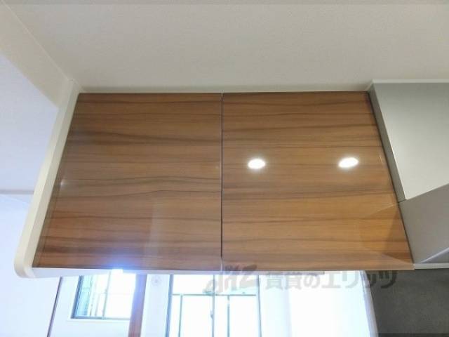 収納　キッチン上