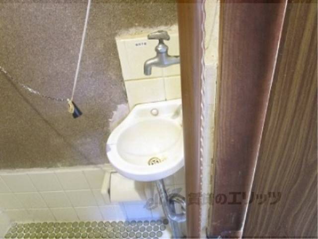 トイレ　手洗い使用不可