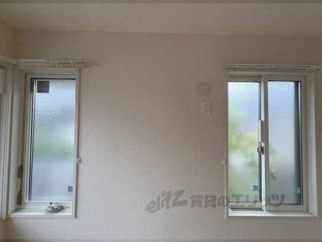 エアコン　設置場所