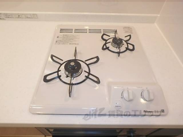 キッチン　ガス2口コンロ