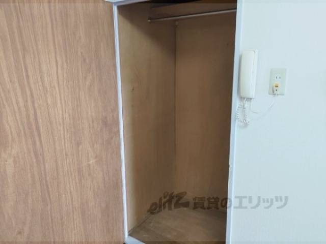 収納　キッチン後ろ