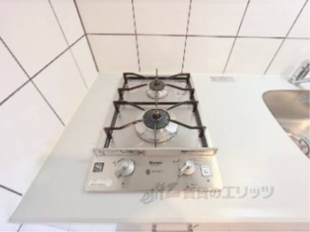 キッチン　ガス2口コンロ