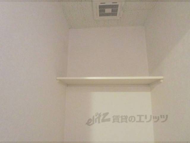 トイレ　収納