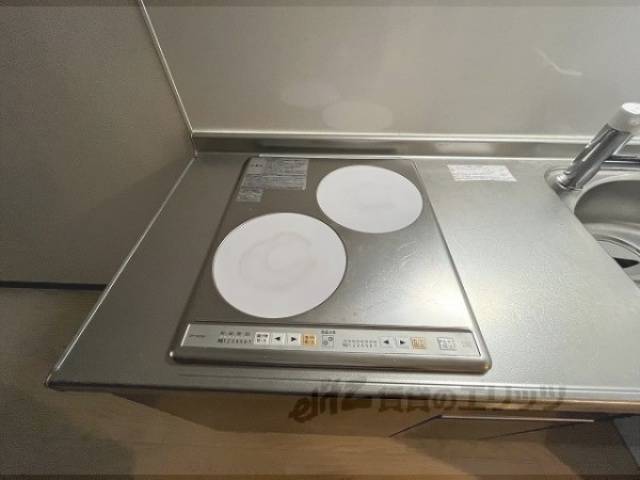キッチン　コンロ