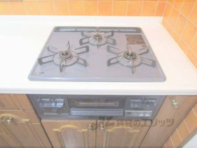 キッチン　コンロ