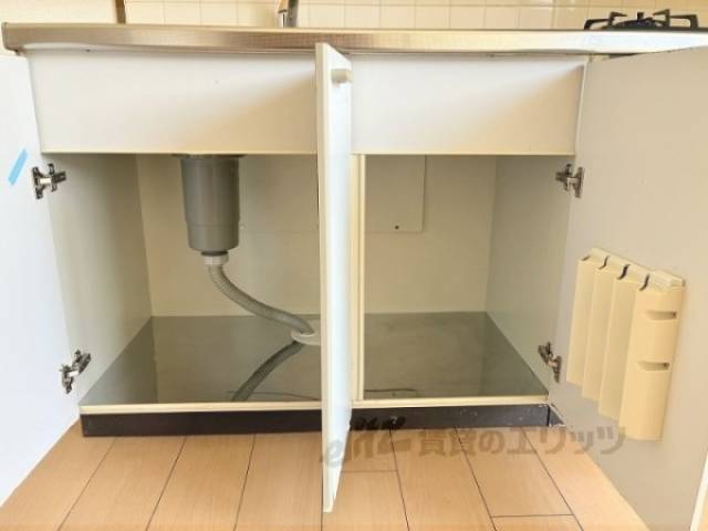 キッチン　下部収納