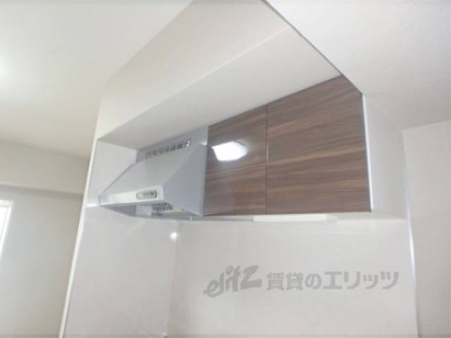 キッチン　キッチン上部棚