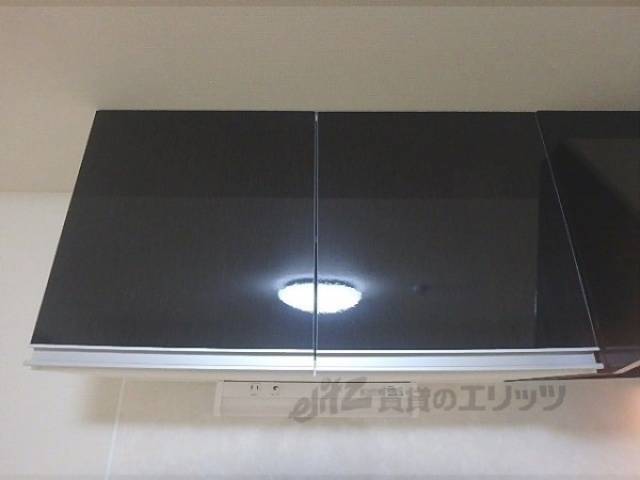 キッチン　上収納