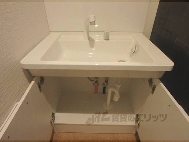 洗面所　下収納