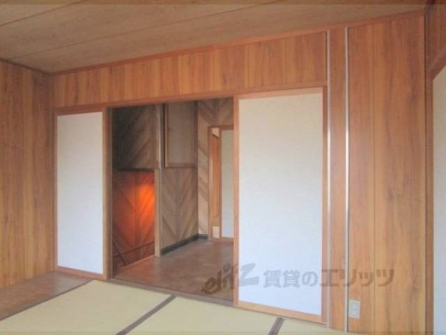 和室　２階東側